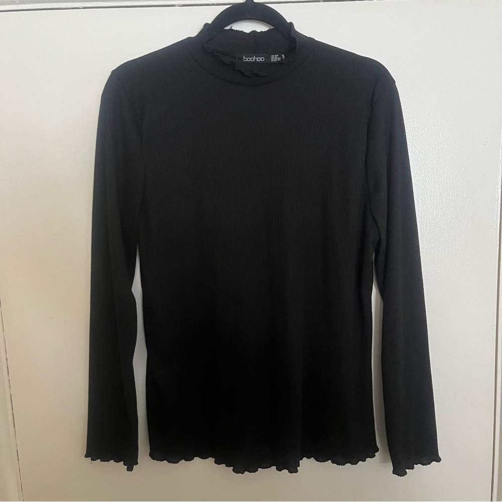 Boohoo Lettuce Hem Black Long Sleeve Top sz 16